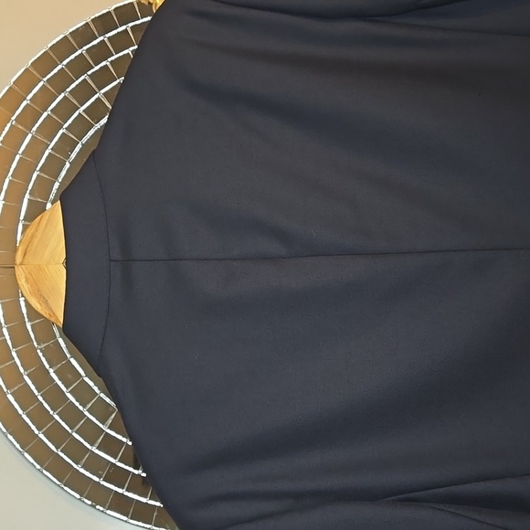 Aquascutum London Black Blazer with Gold Buttons - Picture 7 of 15